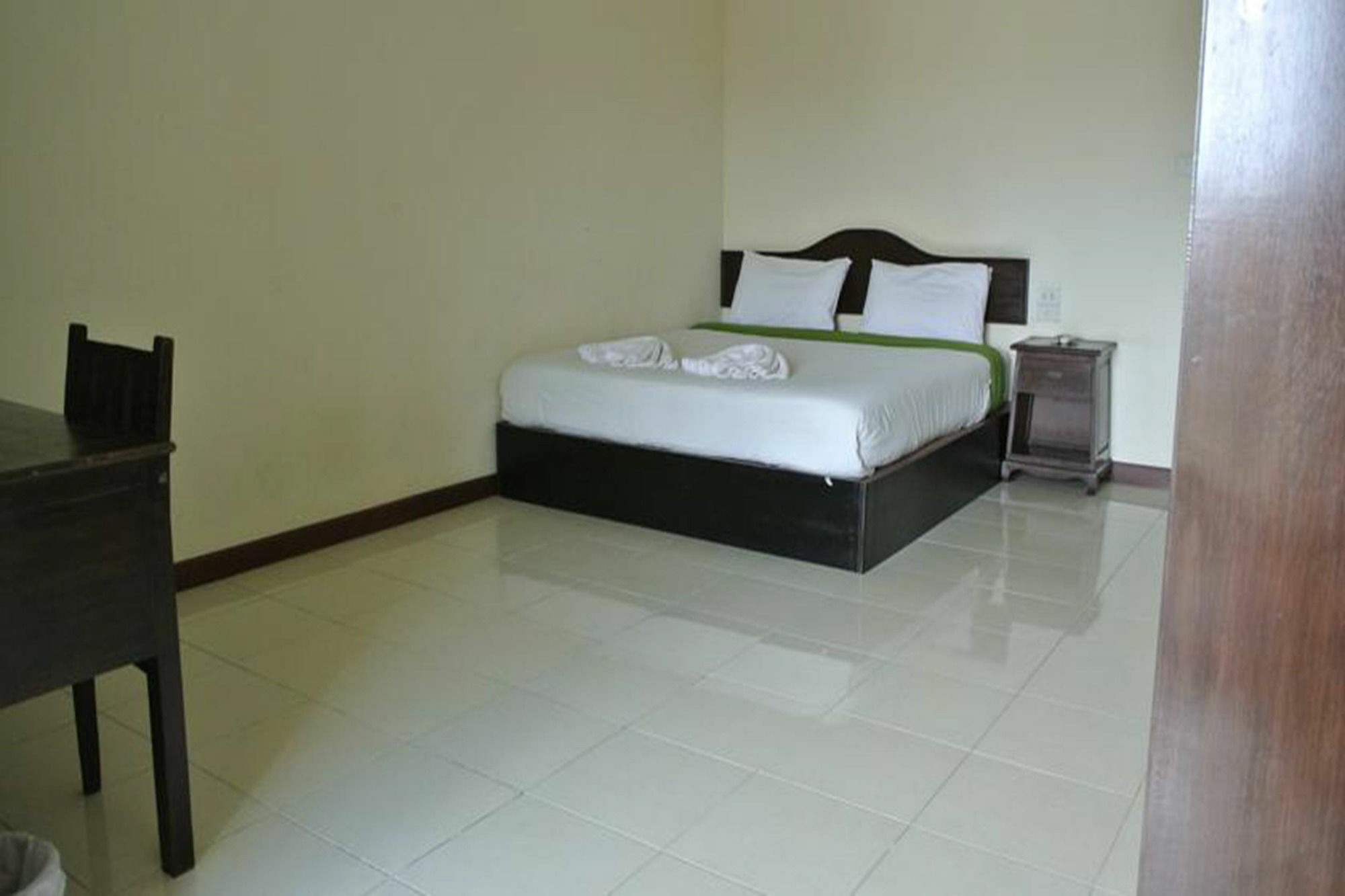 Bp Grand Hotel Chiang Mai Exteriör bild