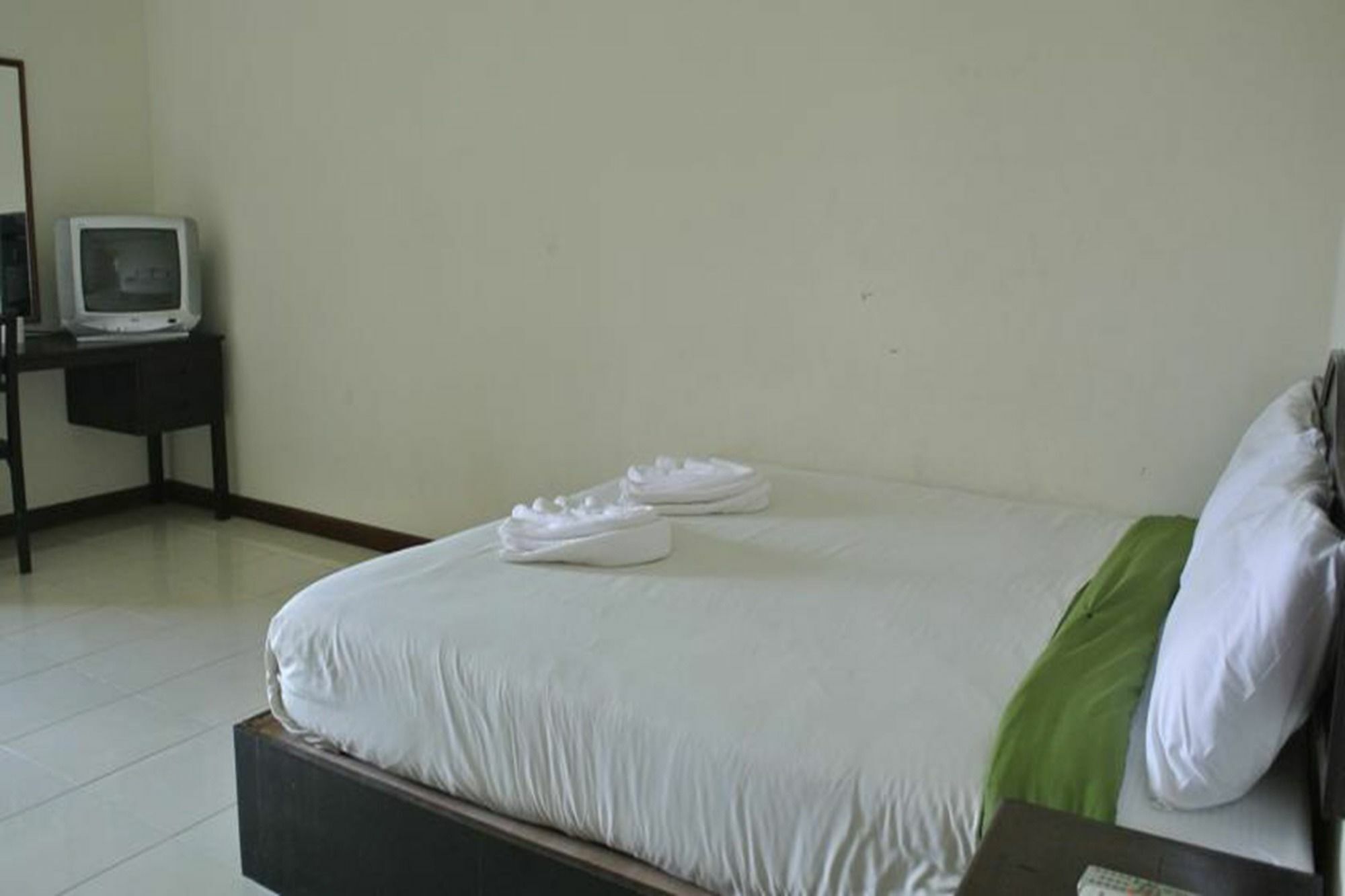 Bp Grand Hotel Chiang Mai Exteriör bild
