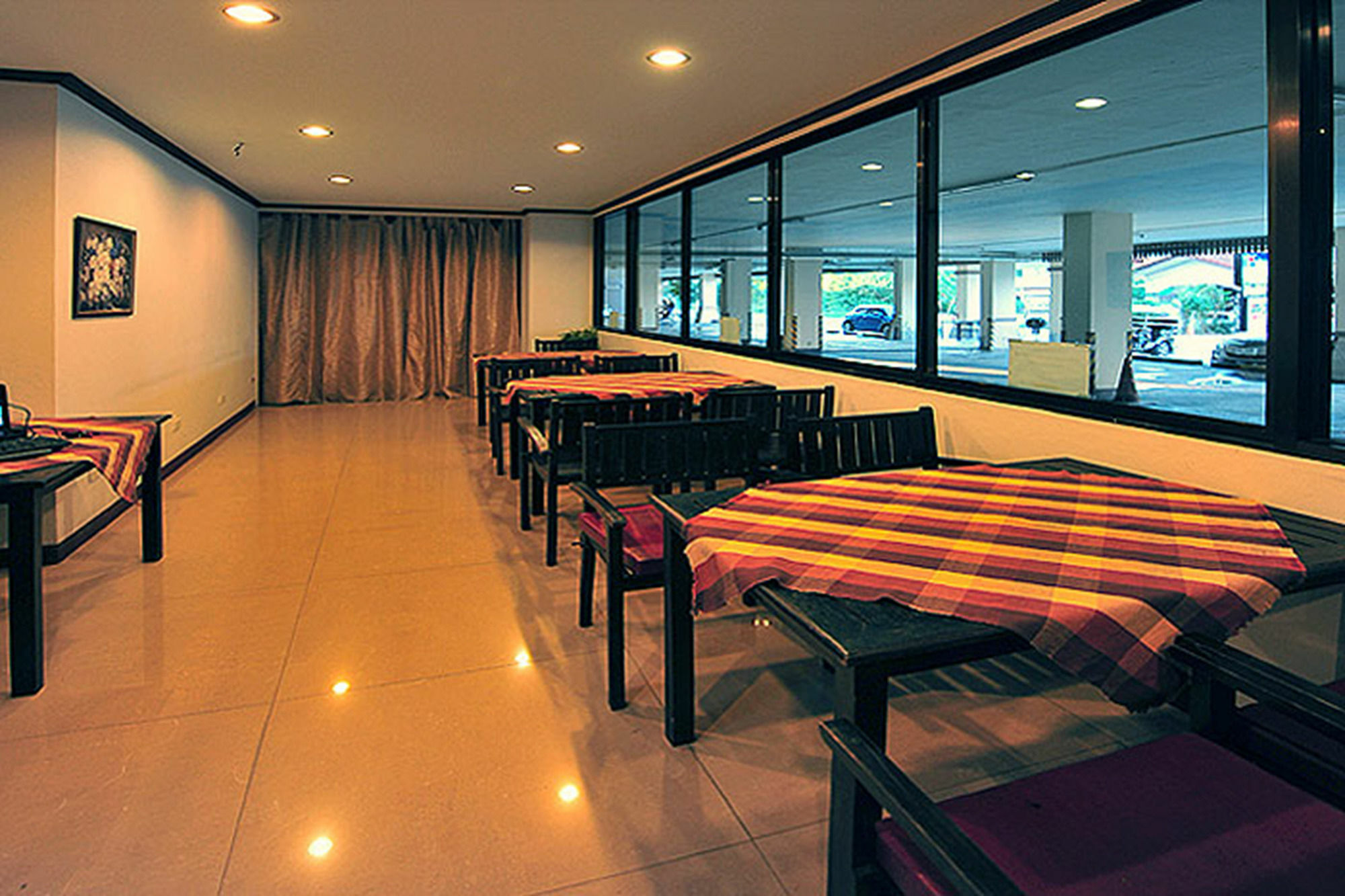 Bp Grand Hotel Chiang Mai Exteriör bild