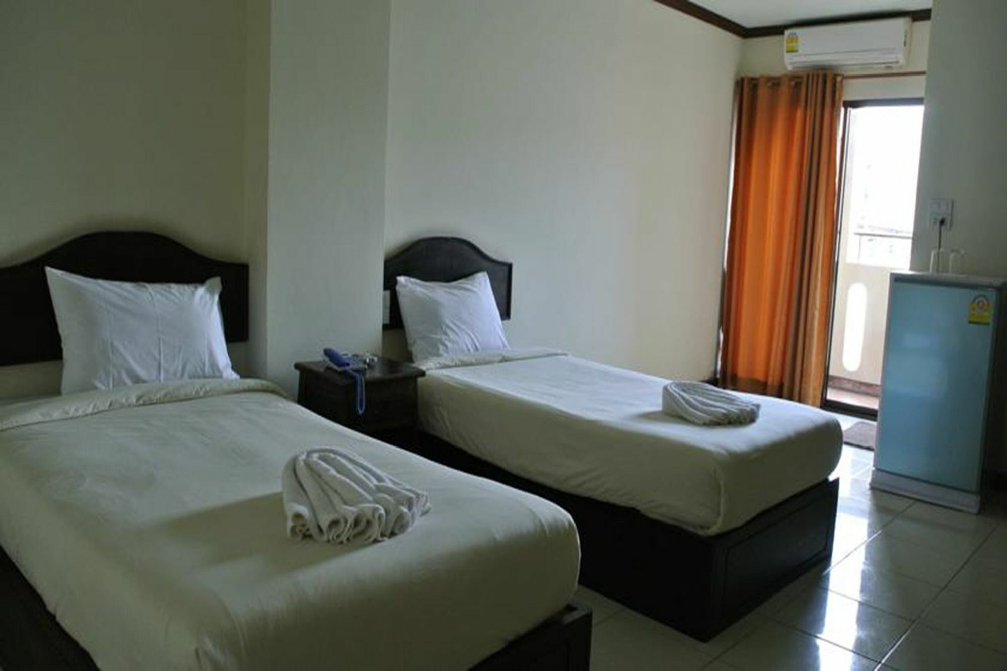 Bp Grand Hotel Chiang Mai Exteriör bild